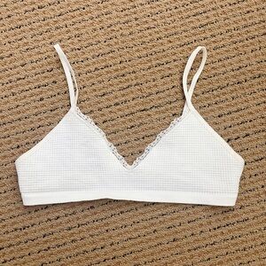 USED Women’s Out from Under Urban Outfitters Lace Waffle Knit Bralette in White